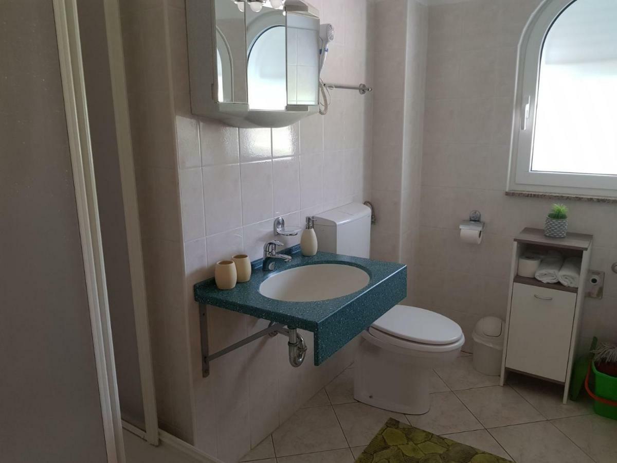 Apartmani Bambi Lun  Zewnętrze zdjęcie